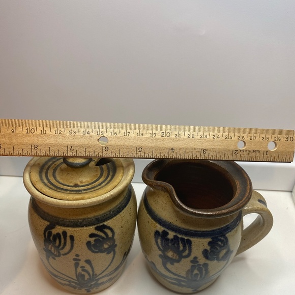 OSV Stamped Old Sturbridge Village Art Pittery Stoneware Flora Jar And Pitcher - Picture 15 of 15